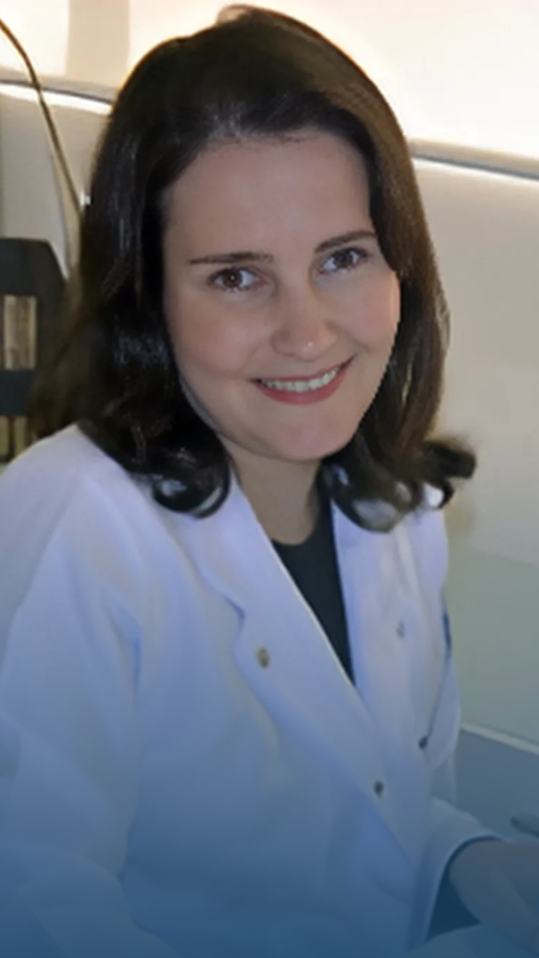Dra. Andrea Vieira
